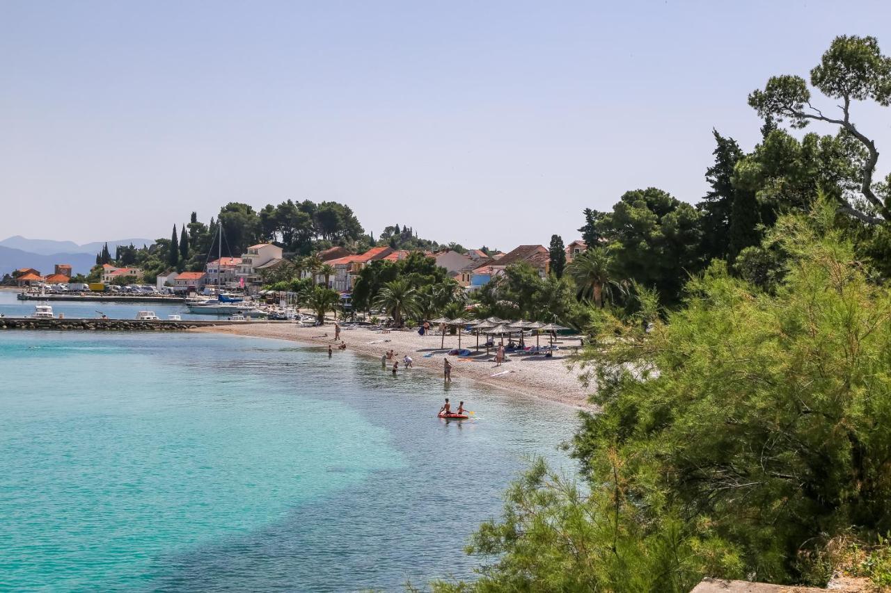 Hotel Faraon Trpanj Eksteriør billede